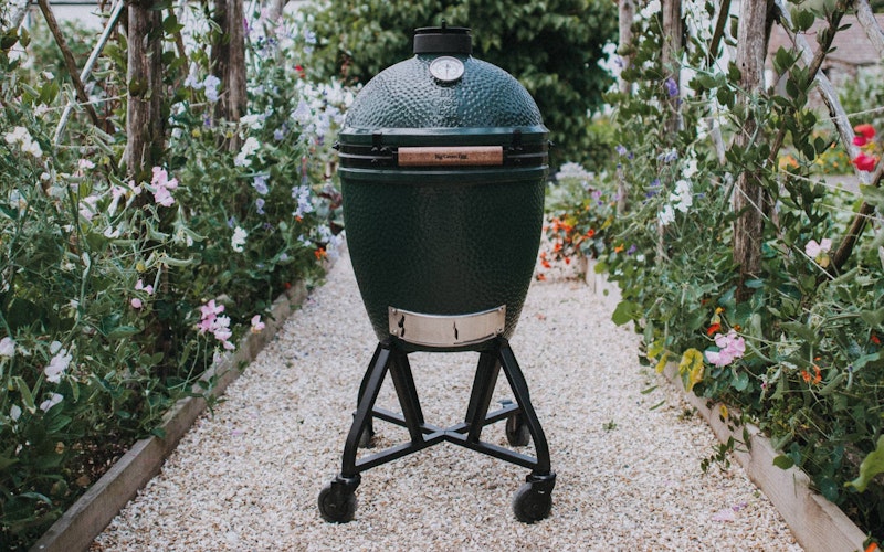 Large Big Green Egg Integgrated nest
