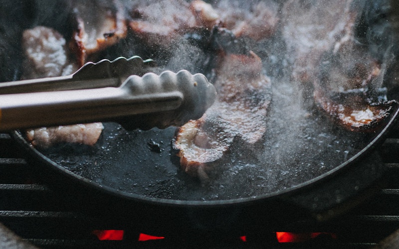 Big Green Egg Skillet