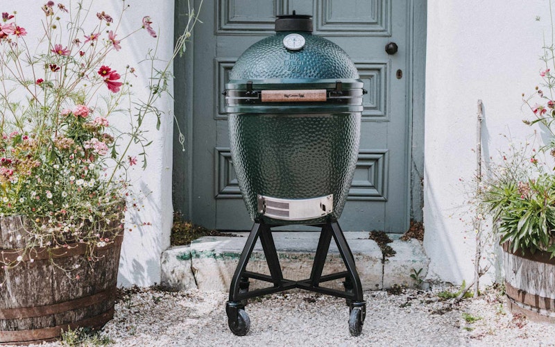 Large Big Green Egg  IntEGGrated Nest