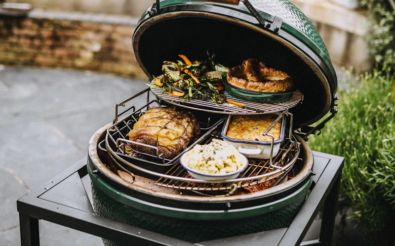 XL Big Green Egg in a Modular Nest