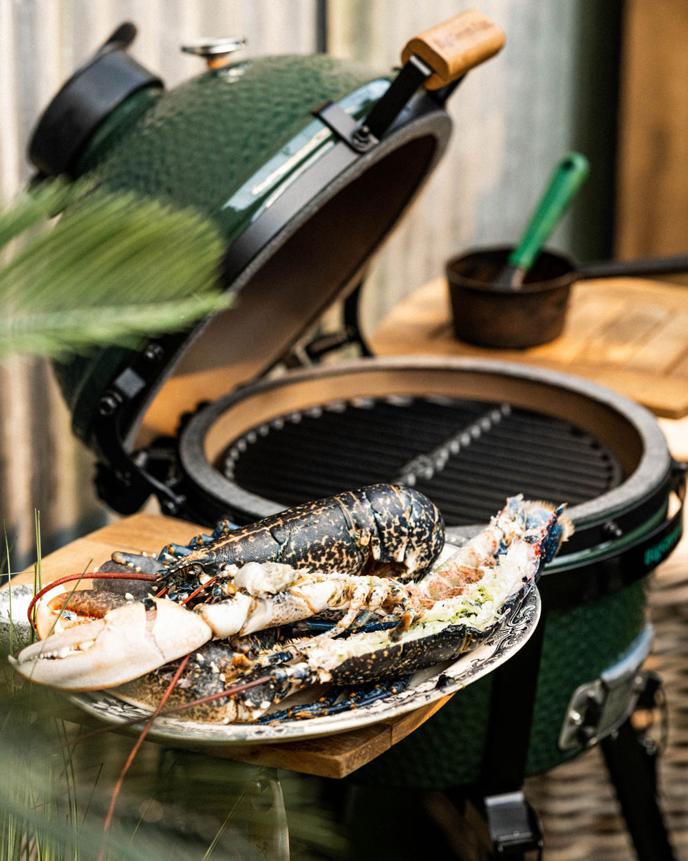MiniMax Big Green Egg Lobster