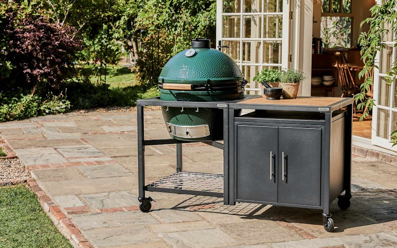 XL Big Green Egg in a Modular Nest and Acacia Expansion Cabinet