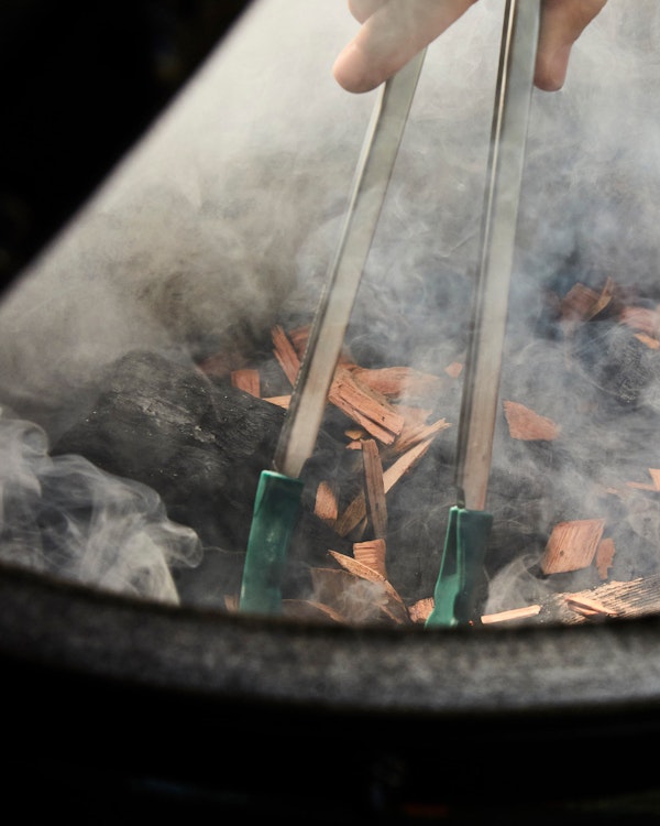 Smoking on the Big Green Egg
