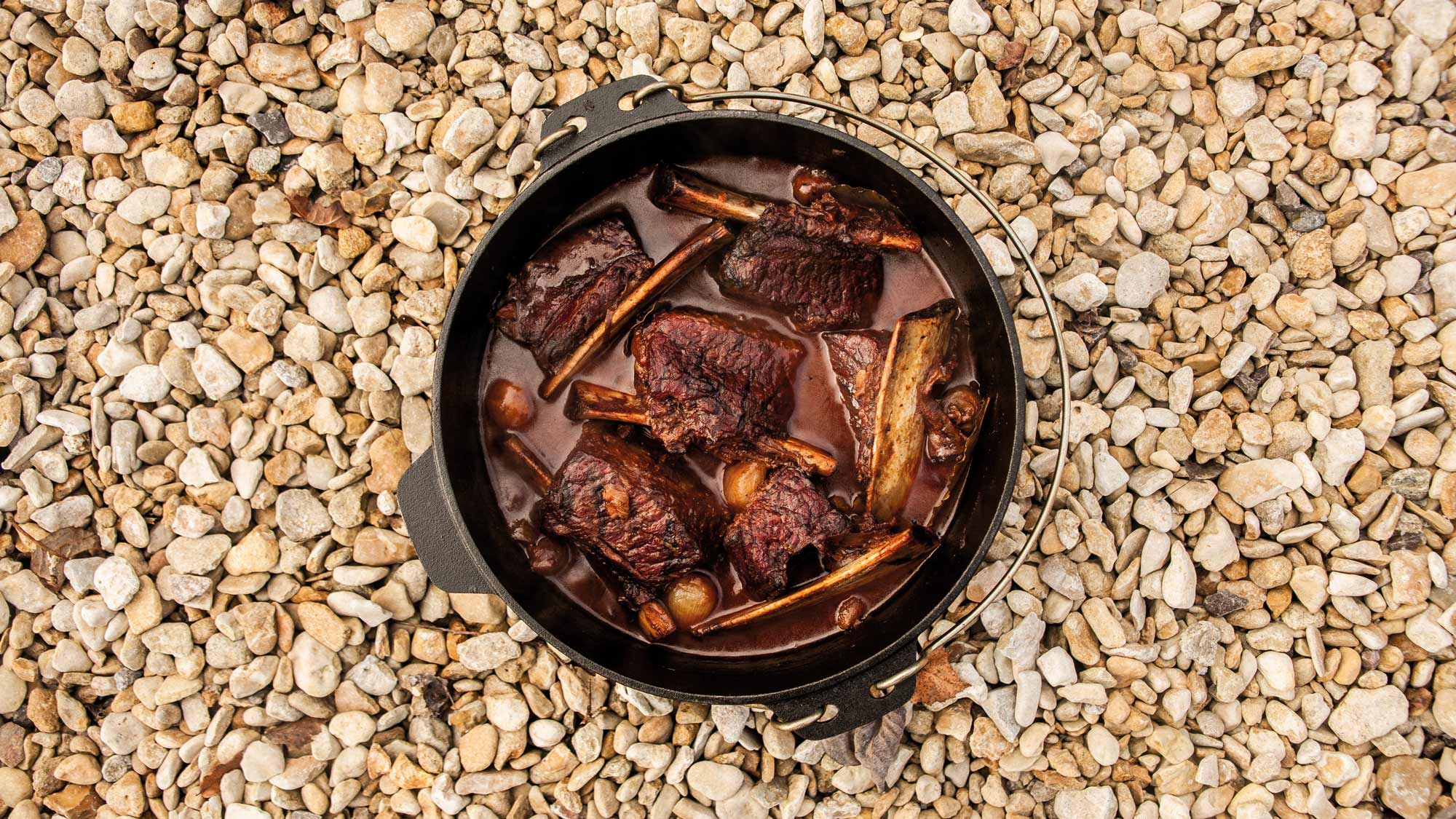 Cast Iron Dutch Oven