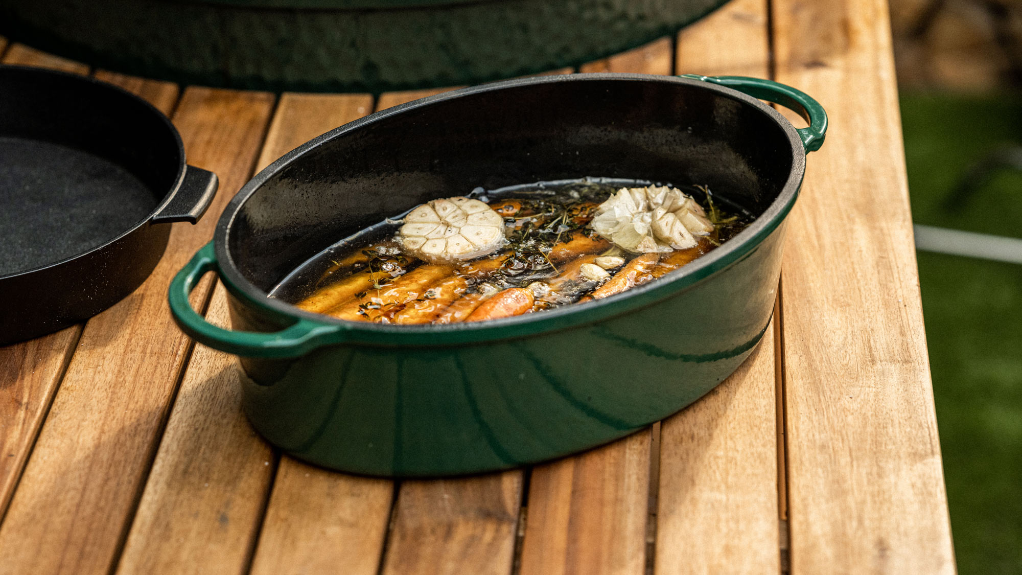 Cast Iron Enamelled Dutch Oven