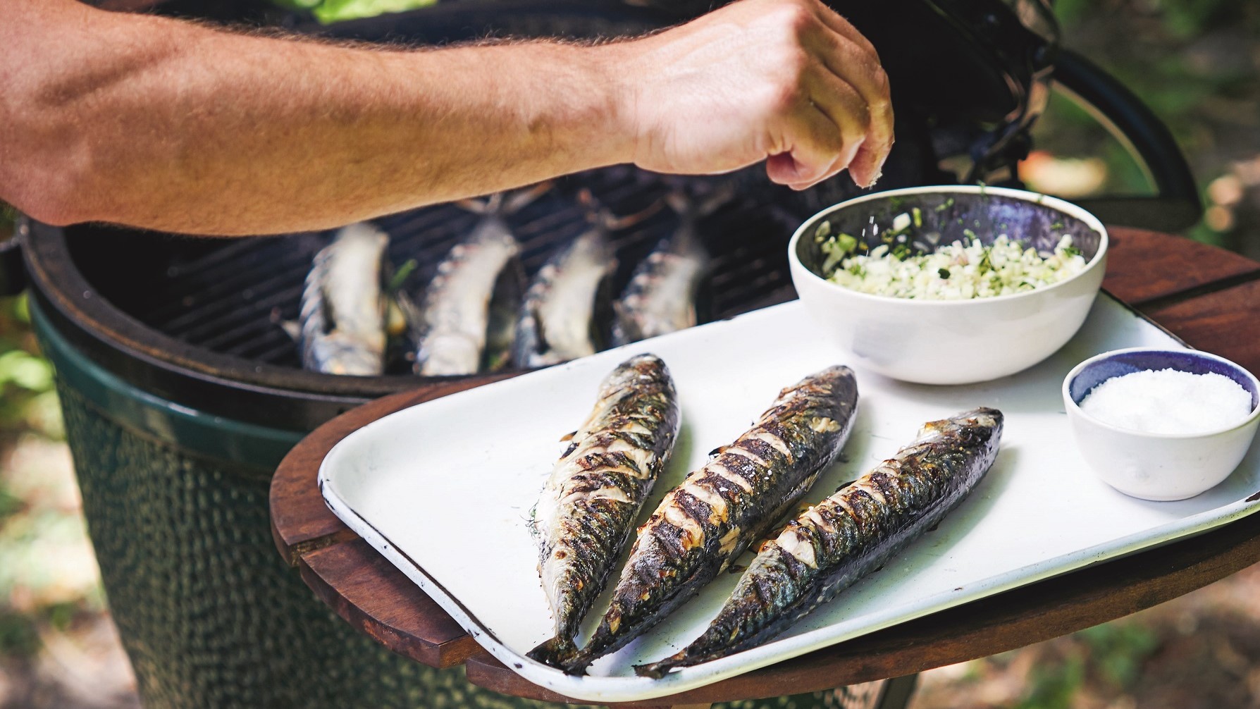 mackerel - cooking on the big green egg
