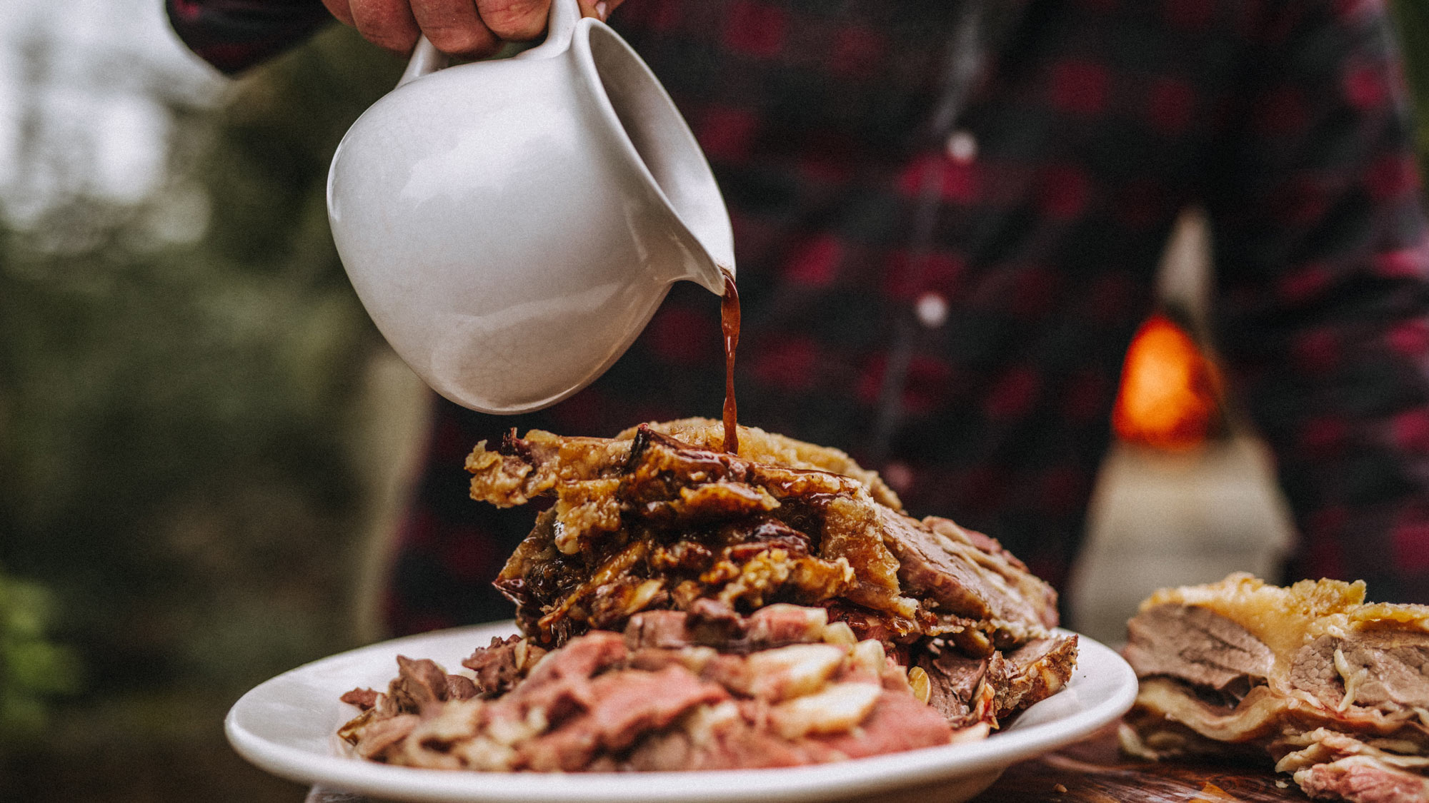 Roasted red wine gravy | Sunday Roast | Big Green Egg