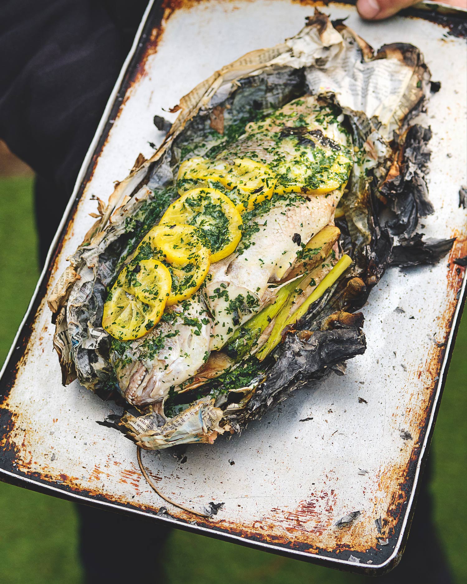 Whole fish in newspaper | Tom Kerridge | Big Green Egg