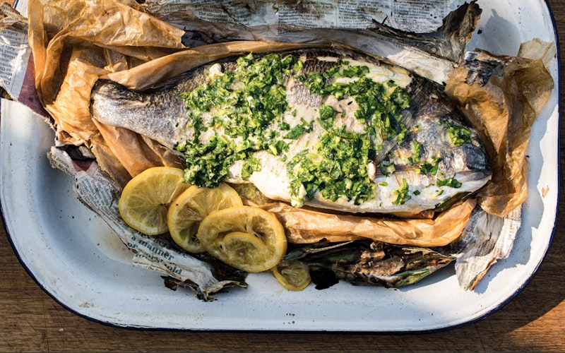 Whole fish in newspaper | Tom Kerridge | Big Green Egg