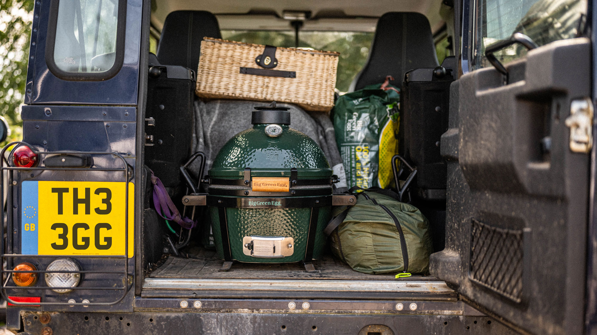 MiniMax in the back of a Land Rover Defender | Big Green Egg