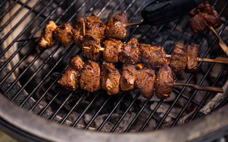 Ox Heart Pinchos Morunos | Grilling | Beef | Cooking on the Big Green Egg | Big Green Egg