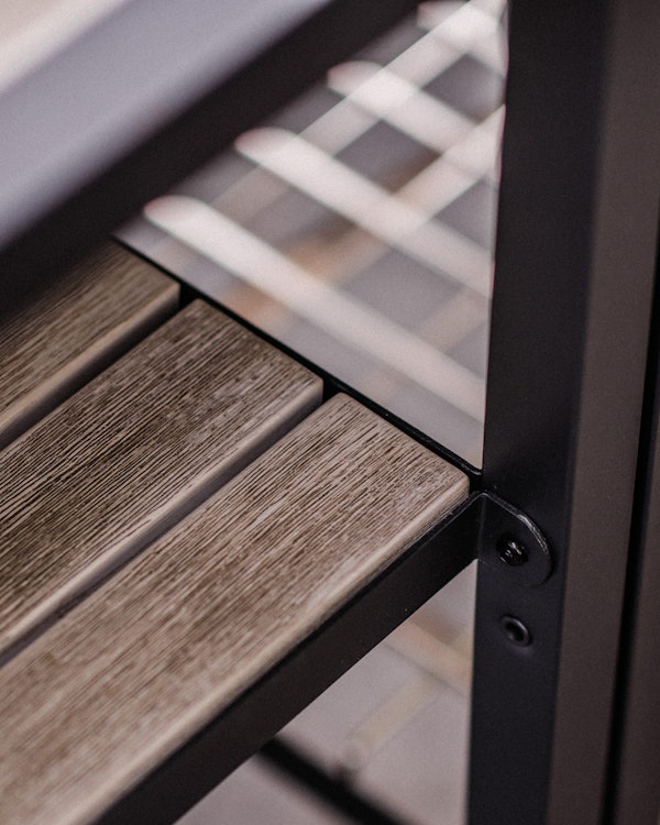 Modular Nest + Expansion Frame + Distressed Acacia Shelves | Bases | Big Green Egg