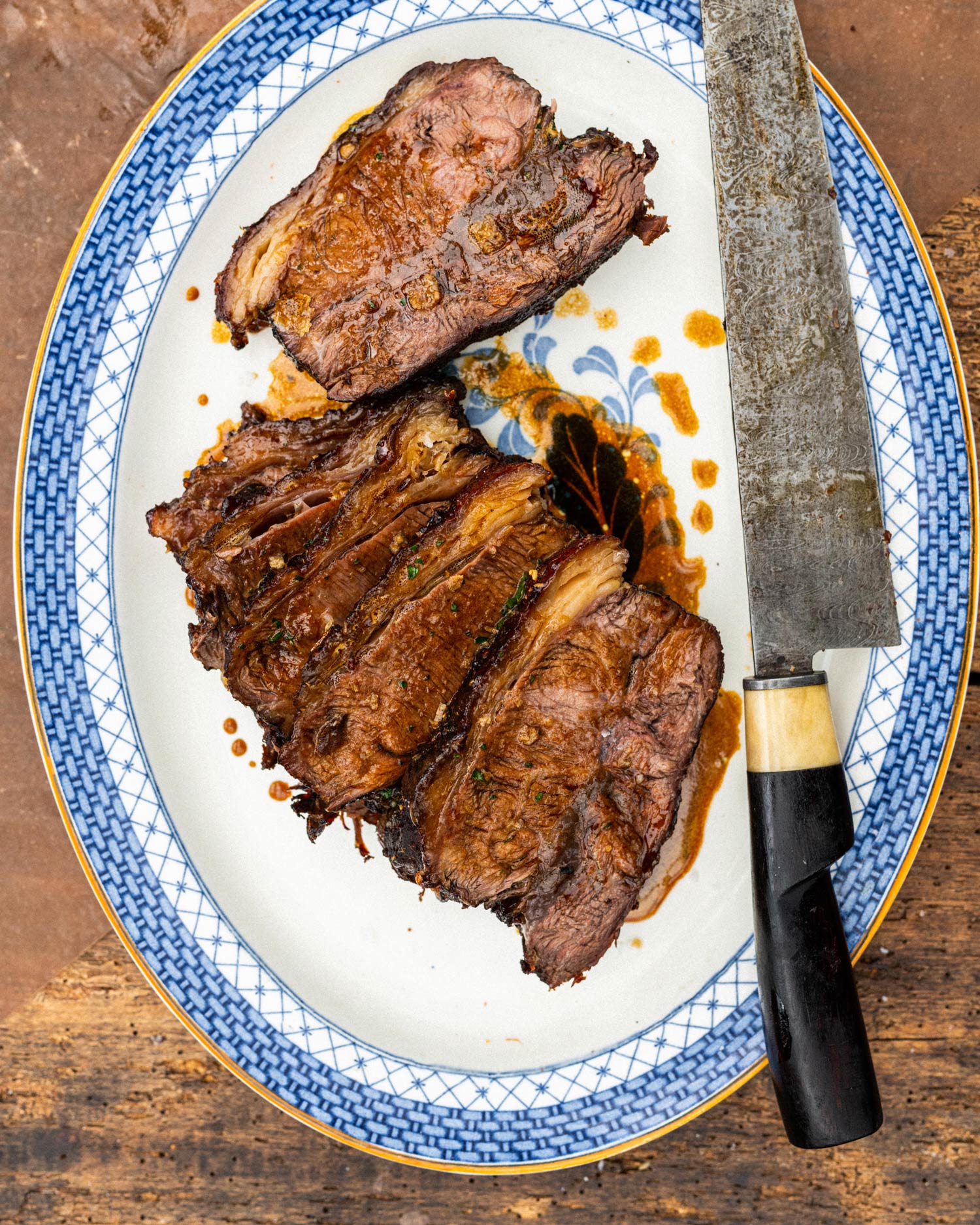 Low & Slow Beef Featherblade from the Big Green Egg Pitt Cue Co Box | Low & Slow Recipes | Beef Recipes | Big Green Egg