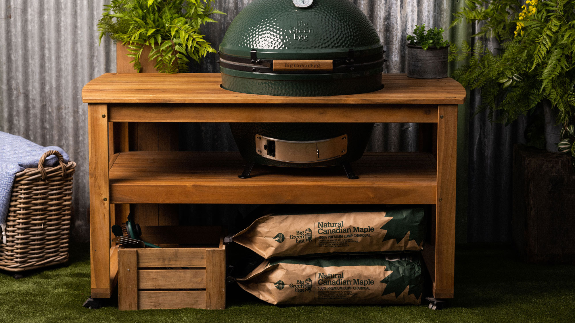 Tables for big green egg hotsell