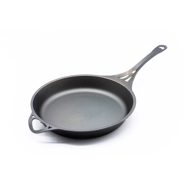 Solidteknics 30cm Iron Skillet | Cookware | Big Green Egg