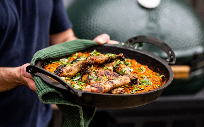 Solidteknics Bigga Skillet | Cookware | Accessories | Big Green Egg