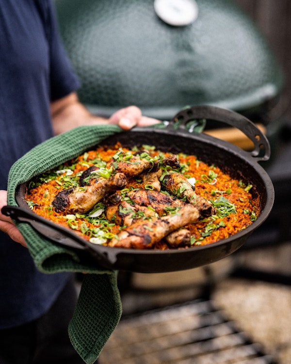Solidteknics Bigga Skillet | Cookware | Accessories | Big Green Egg