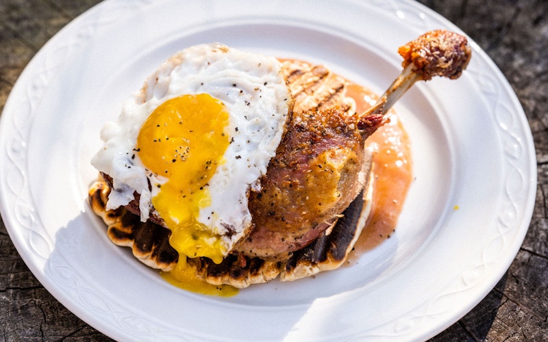 Duck, griddle pan waffles, fried egg and rhubarb sauce | Duck | Plancha recipe | Pan cooking | Big Green Egg