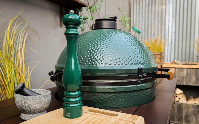 Peugeot & Big Green Egg Salt & Pepper Mills collaboration | Accessories | Big Green Egg