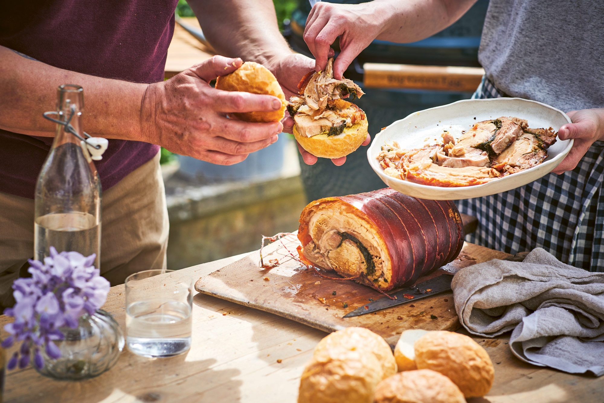 Big Green Egg Feasts Cookbook | Accessories | Big Green Egg