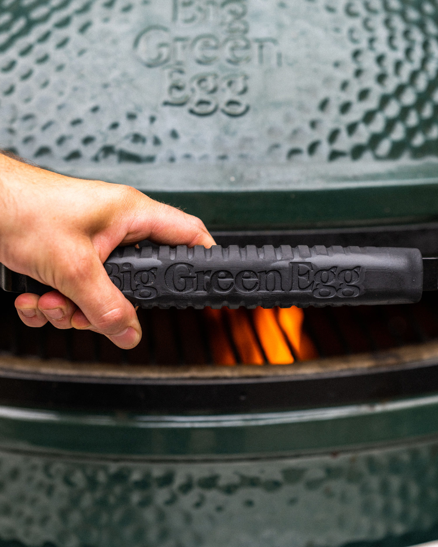 Soft Grip Handle | Accessories | Big Green Egg