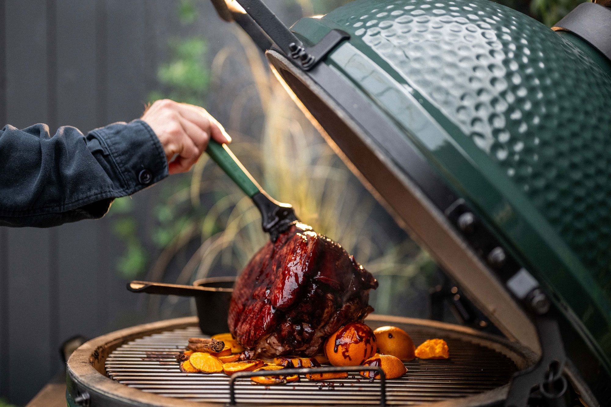 Large Big Green Egg | Kamado charcoal barbecue | Made in 1974