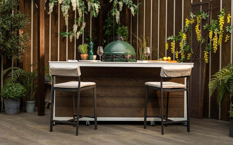 Big Green Egg 50th Outdoor Cooking Island | EO Kitchens | Outdoor kitchen isalnd