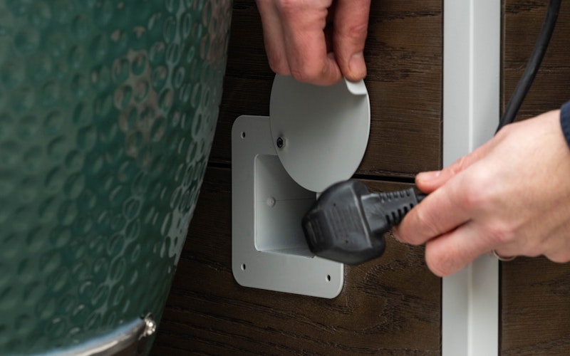 Big Green Egg 50th Outdoor Cooking Island | EO Kitchens | Outdoor kitchen isalnd