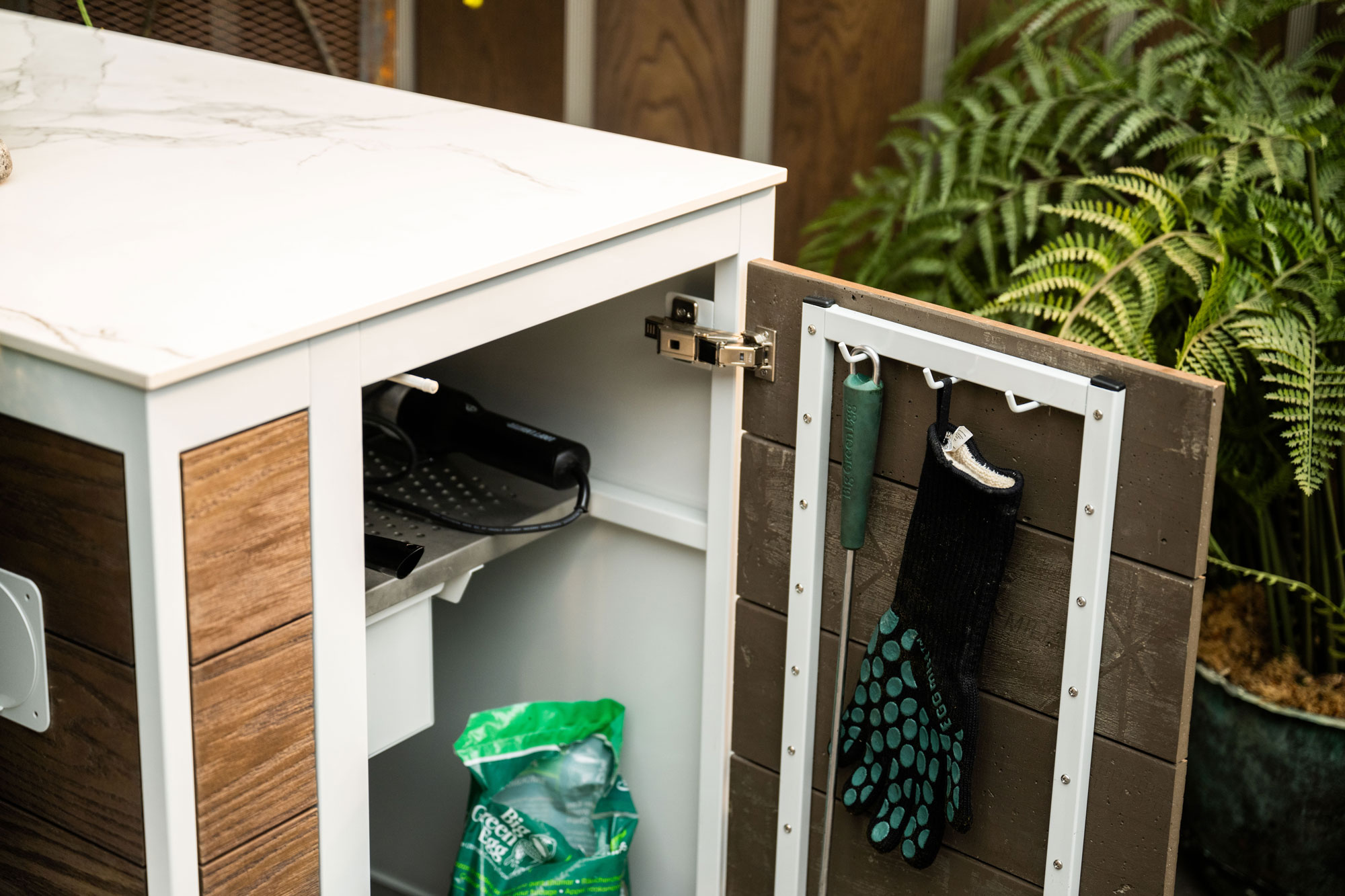 Big Green Egg 50th Outdoor Cooking Island | EO Kitchens | Outdoor kitchen isalnd