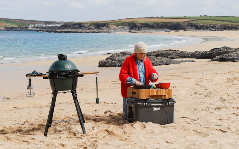Yeti Tundra Cool Boxes | Tundra Charcoal & Tan | Big Green Egg | Travel