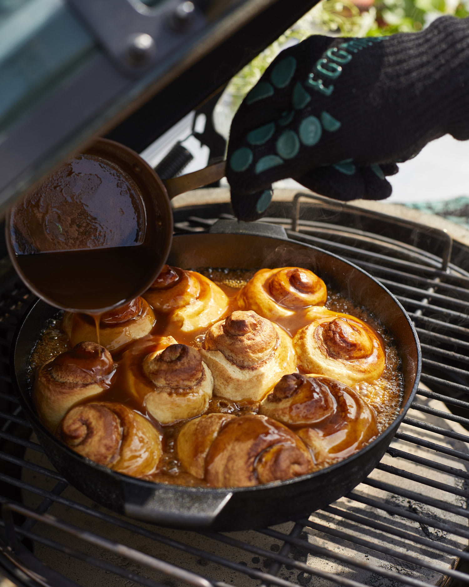 Cinnamon Buns & a warm Toffee Sauce | Tom Hamblet 50 Recipes | Baking | Sweet recipes | Big Green Egg