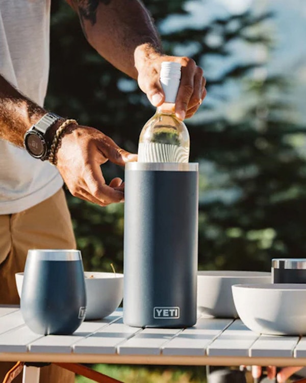 YETI Wine Chiller Navy | Big Green Egg