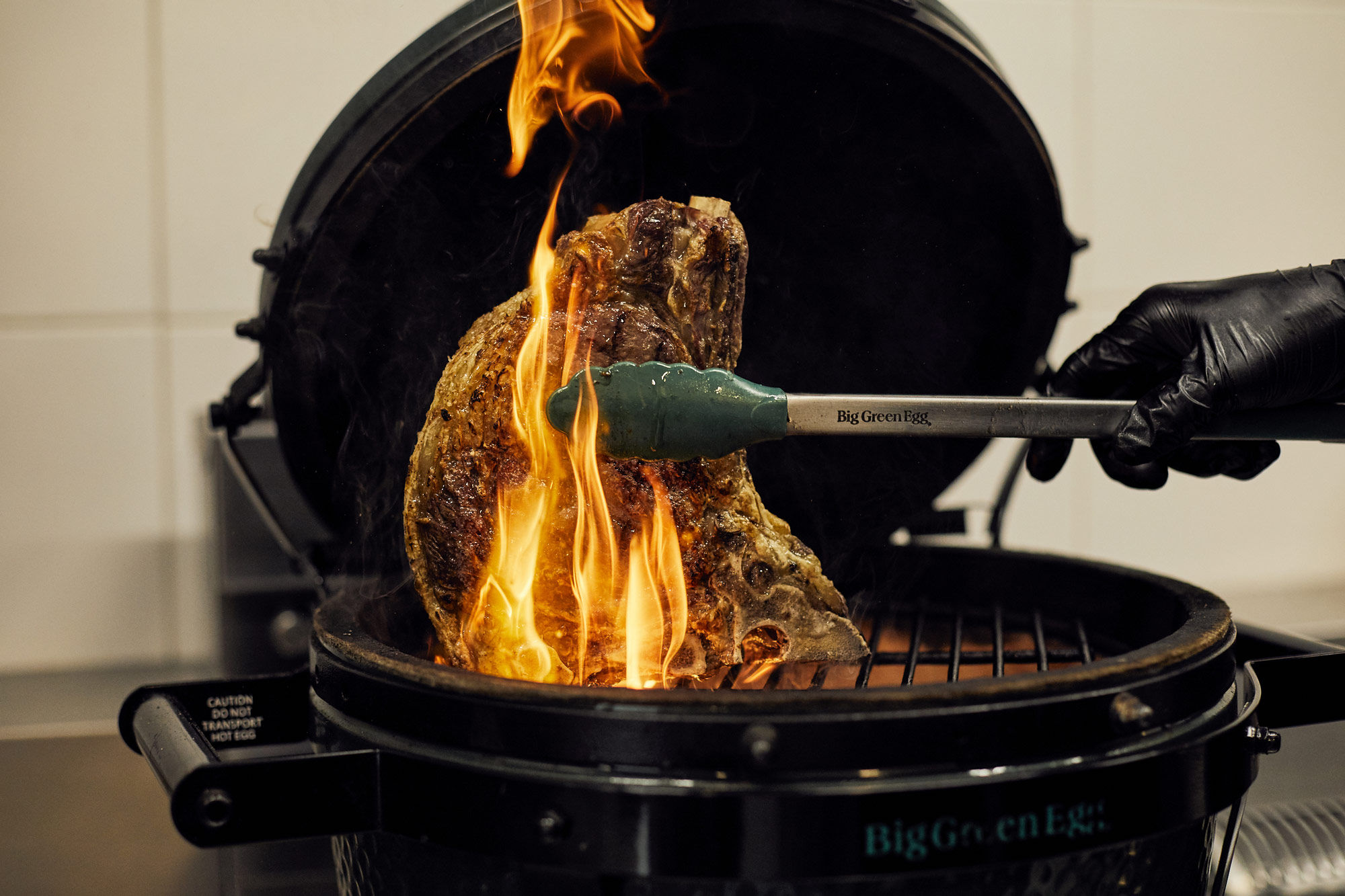 A roasted, reverse seared sharing steak, served with creamy bone marrow butter | Wing Rib Steak | Grilling | Big Green Egg