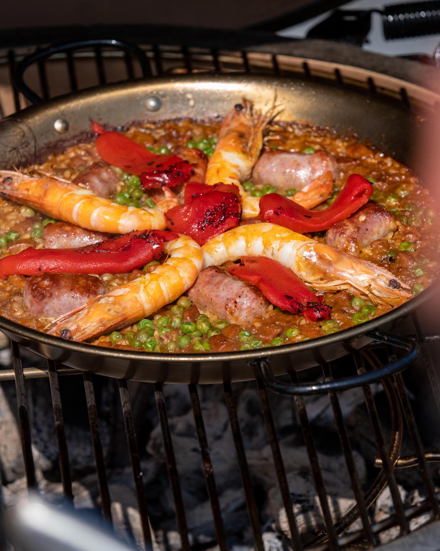 Mar y Montaña Paella | José Pizarro | Pan Cooking | Pork | Seafood recipes | Big Green Egg