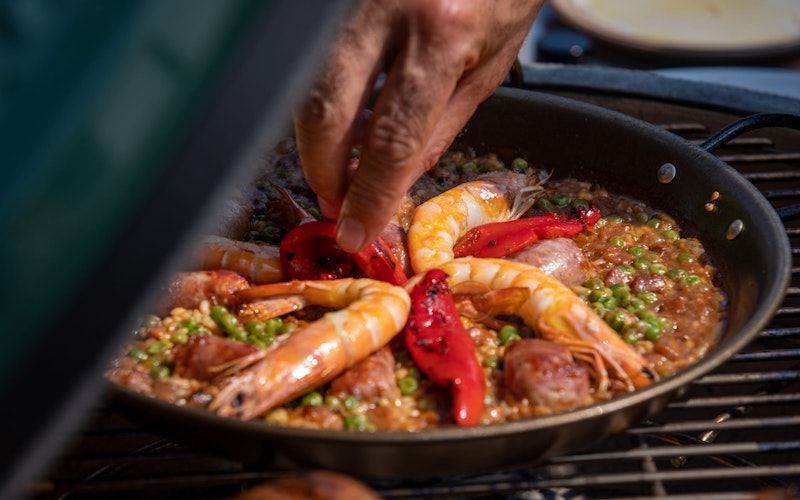 Mar y Montaña Paella | José Pizarro | Pan Cooking | Pork | Seafood recipes | Big Green Egg