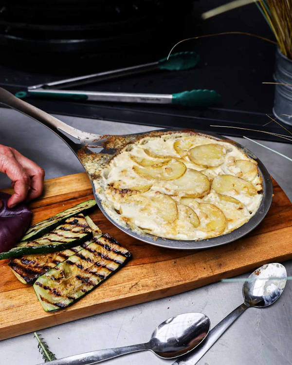 Solidteknics Nöni Skillets | Cookware | Accessories | Big Green Egg