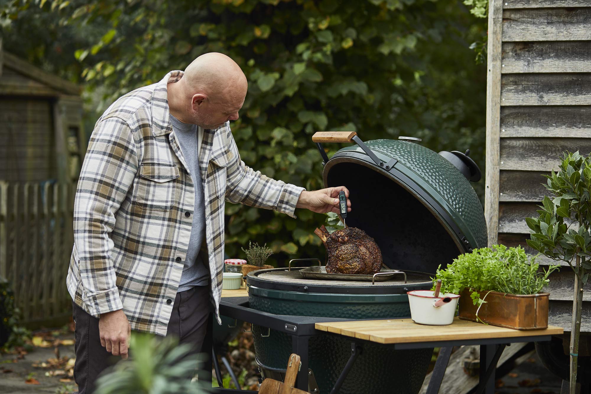 Tom Kerridge Christmas Box with Big Green Egg & HG Walter | Rib of Beef | Turkey | Christmas kit