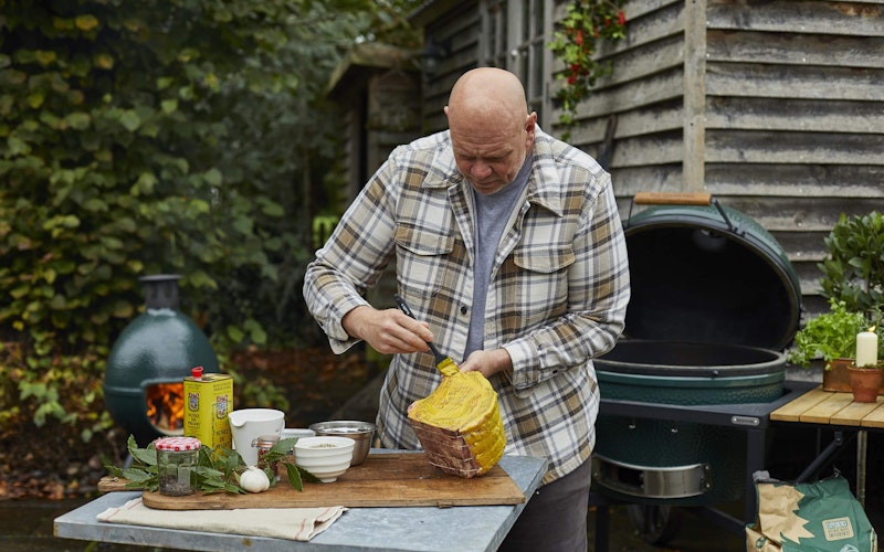 Tom Kerridge Christmas Box with Big Green Egg & HG Walter | Rib of Beef | Turkey | Christmas kit