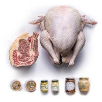 Tom Kerridge Christmas Box with Big Green Egg & HG Walter