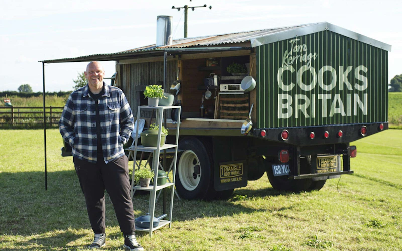 Tom Kerridge Cooks Britain | A journey through the best of British food | Gifts & Books | Big Gren