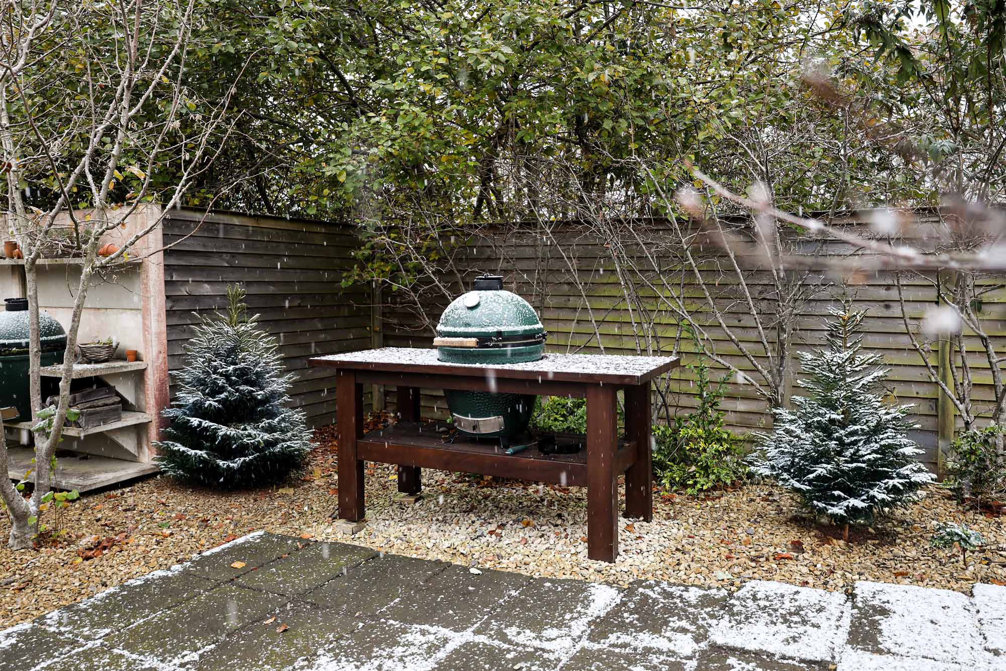 Large Big Green Egg | Kamado charcoal barbecue | Made in 1974