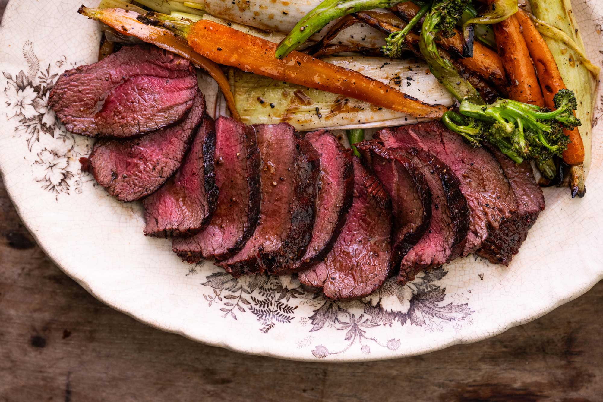 Seared Venison Loin with Balsamic and Maple Dressing | Allan Lamb 50 Recipes | Game | Grilling recipes | Big Green Egg