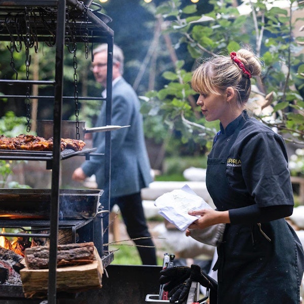Lara Norman  | Queen of the Flames | Big Green Egg