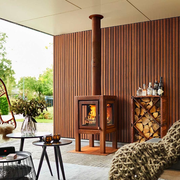 RB73 QUARUBA OUTDOOR FIREPLACE | Outdoor Heating | Big Green Egg