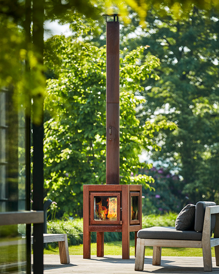 RB73 QUARUBA OUTDOOR FIREPLACE | Outdoor Heating | Big Green Egg