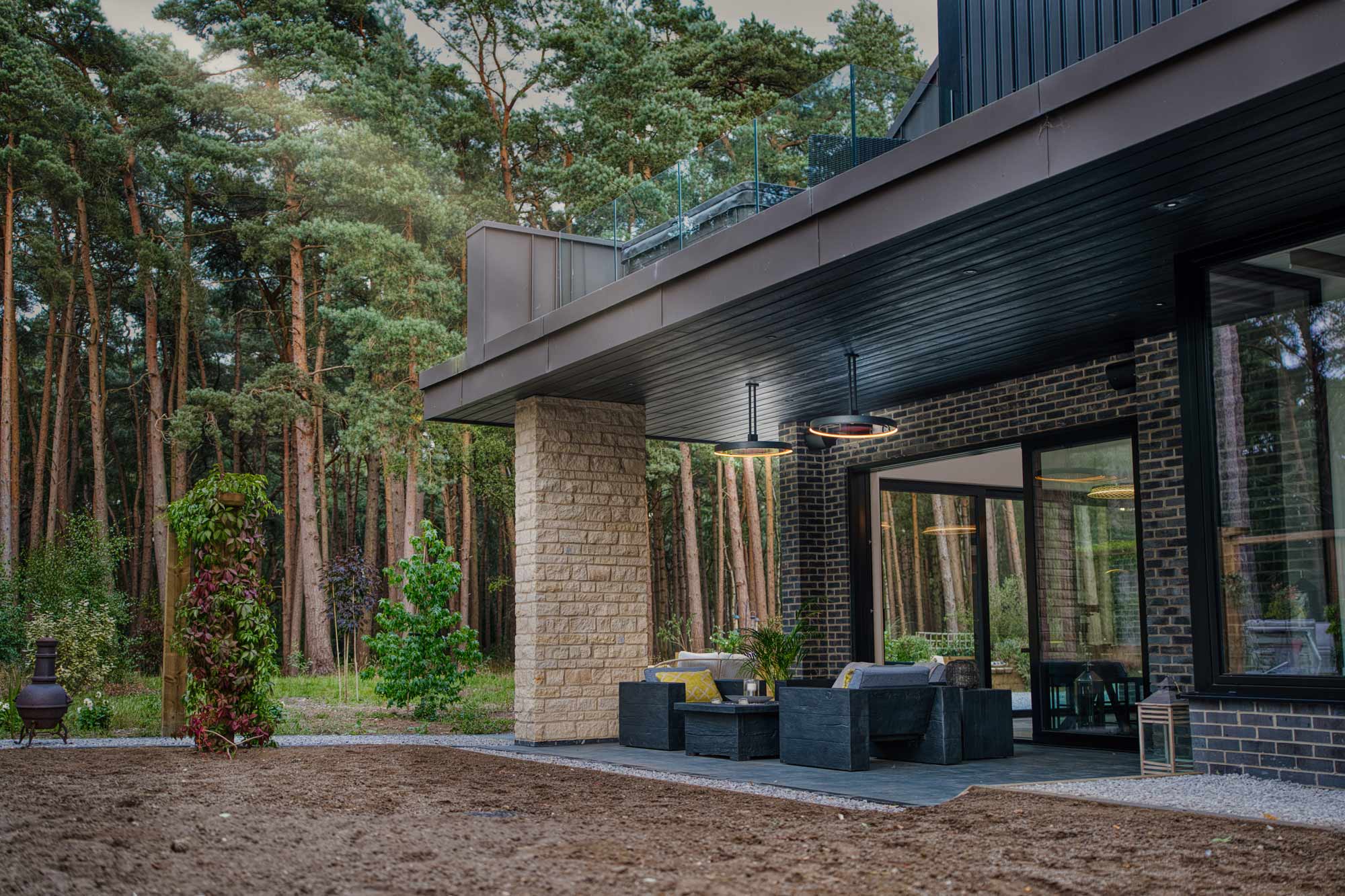 Bromic Eclipse Pendant | Outdoor heating & living | Big Green Egg