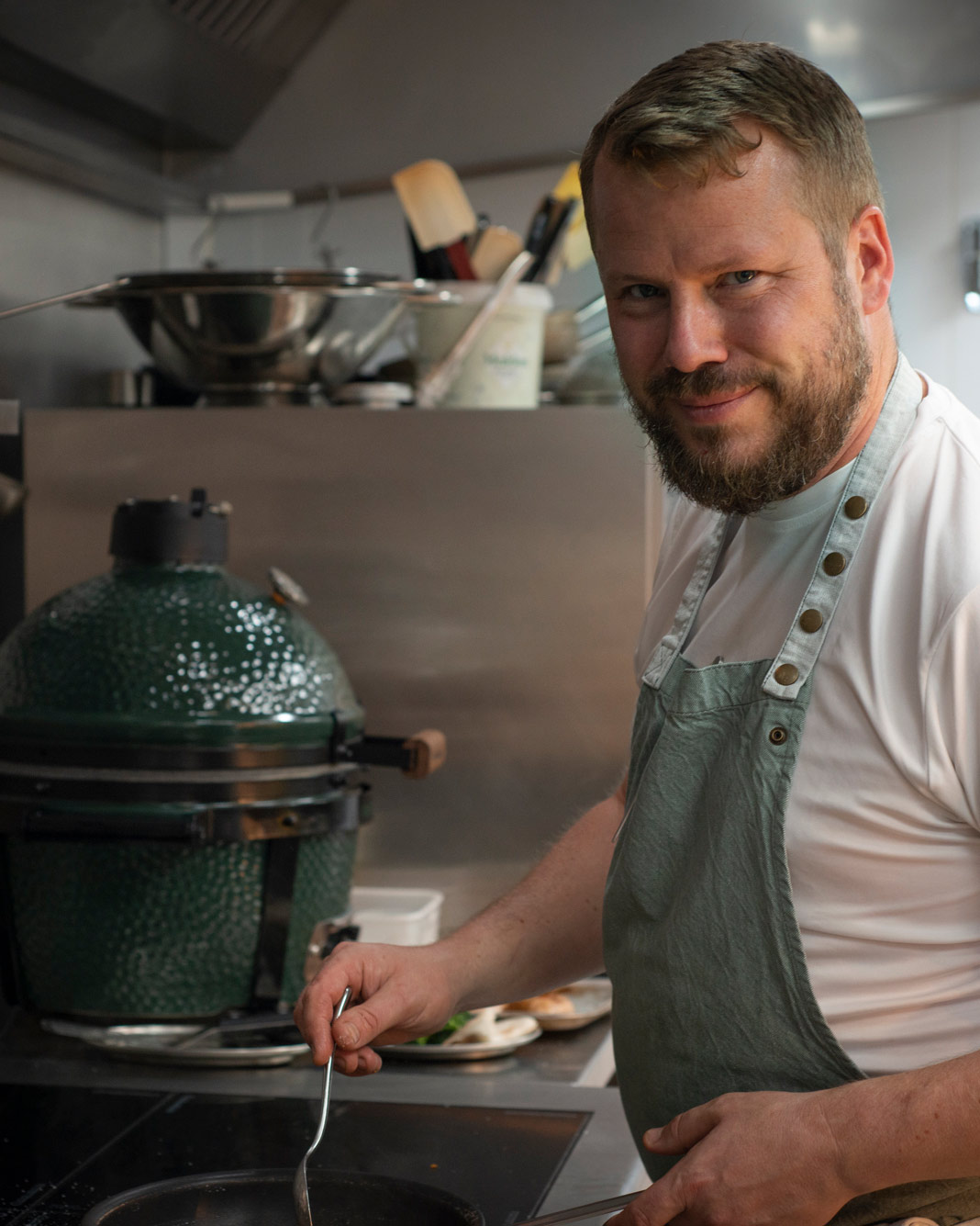 Rathfinny's Head Chef Chris Bailey | Where the EGG is | Big Green Egg