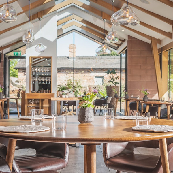MOOR HALL | Where the EGG is | Big Green Egg