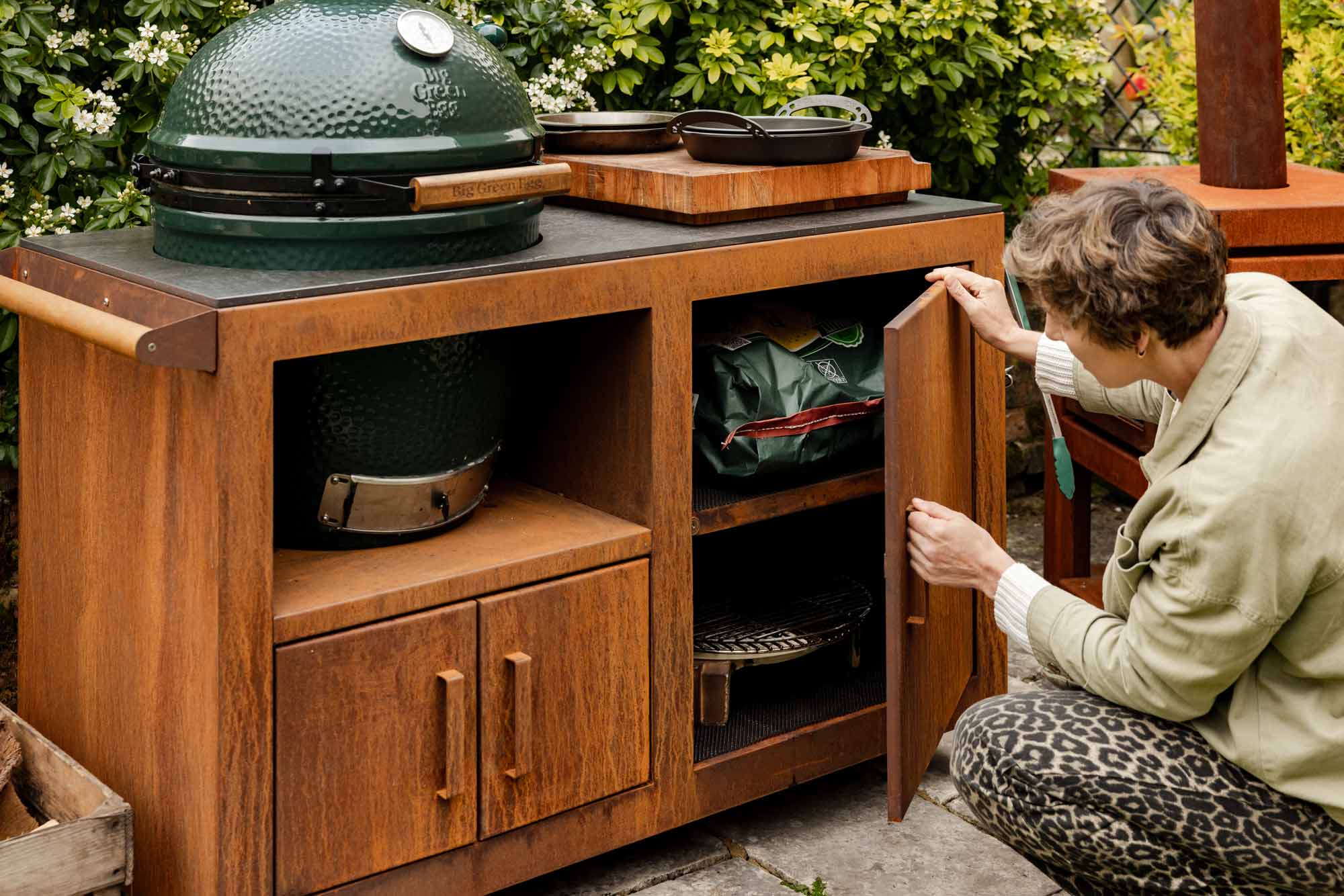 Corten Steel Kitchen for Large Big Green Egg  | Bases | Big Green Egg