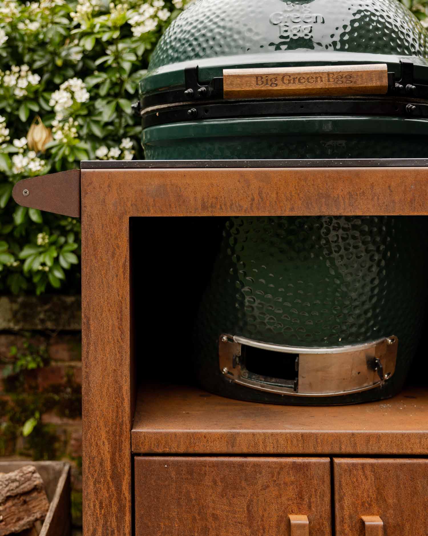 Corten Steel Kitchen for Large Big Green Egg  | Bases | Big Green Egg